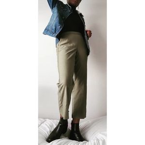 Dunner Olive Green Trousers
